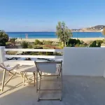 Beachfront Villa *