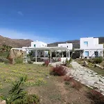 Beachfront Ίος